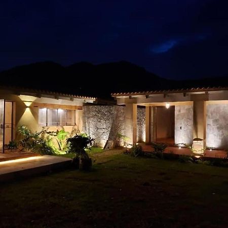 Hostal Villa Quieta Tepoztlán Exterior foto